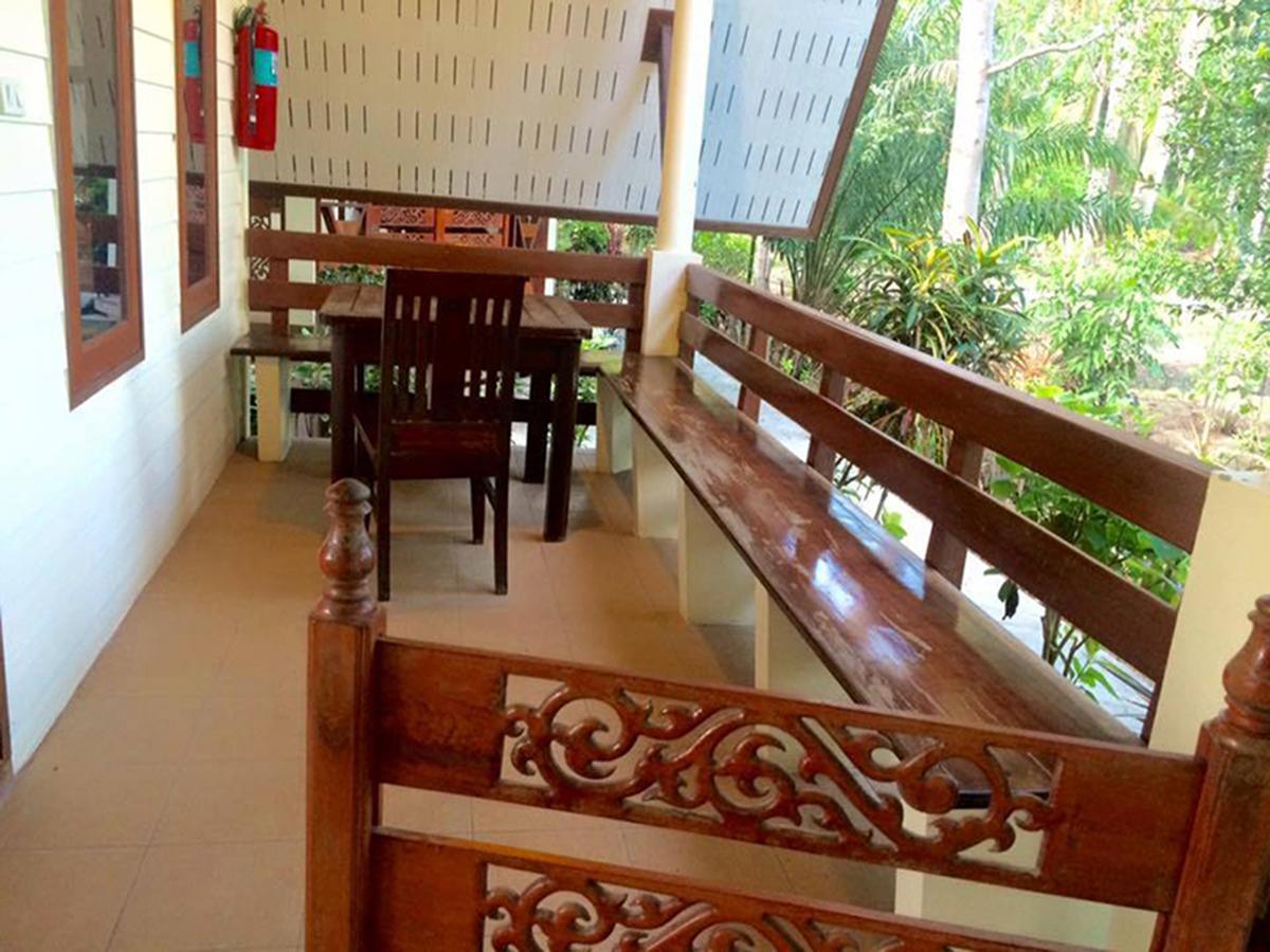 Ruennamyen Resort Amphawa Samut Songkhram Exterior foto